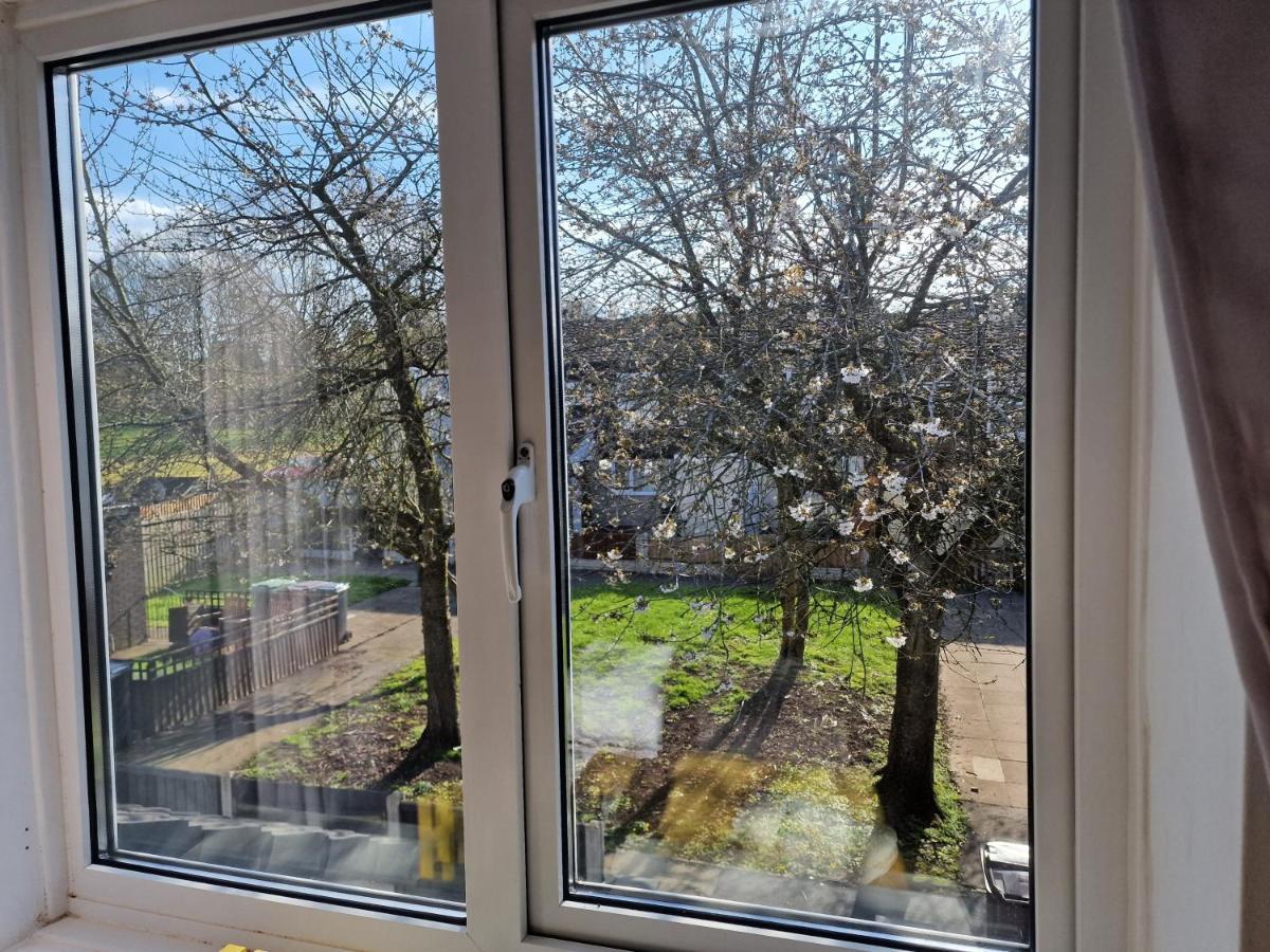 Spacious & Comfy Home- Very Close To Nec Birmingham ,Hs2 & Airport- Perfect For Contractors & Groups- Free Parking & Fast Wifi Marston Green Ngoại thất bức ảnh